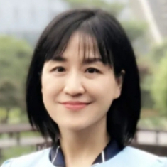 李春英头像