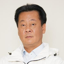 陆伟头像