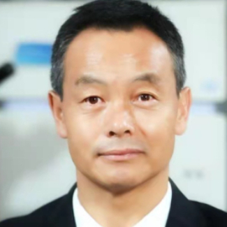 曹广文头像