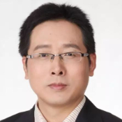 王玉东头像